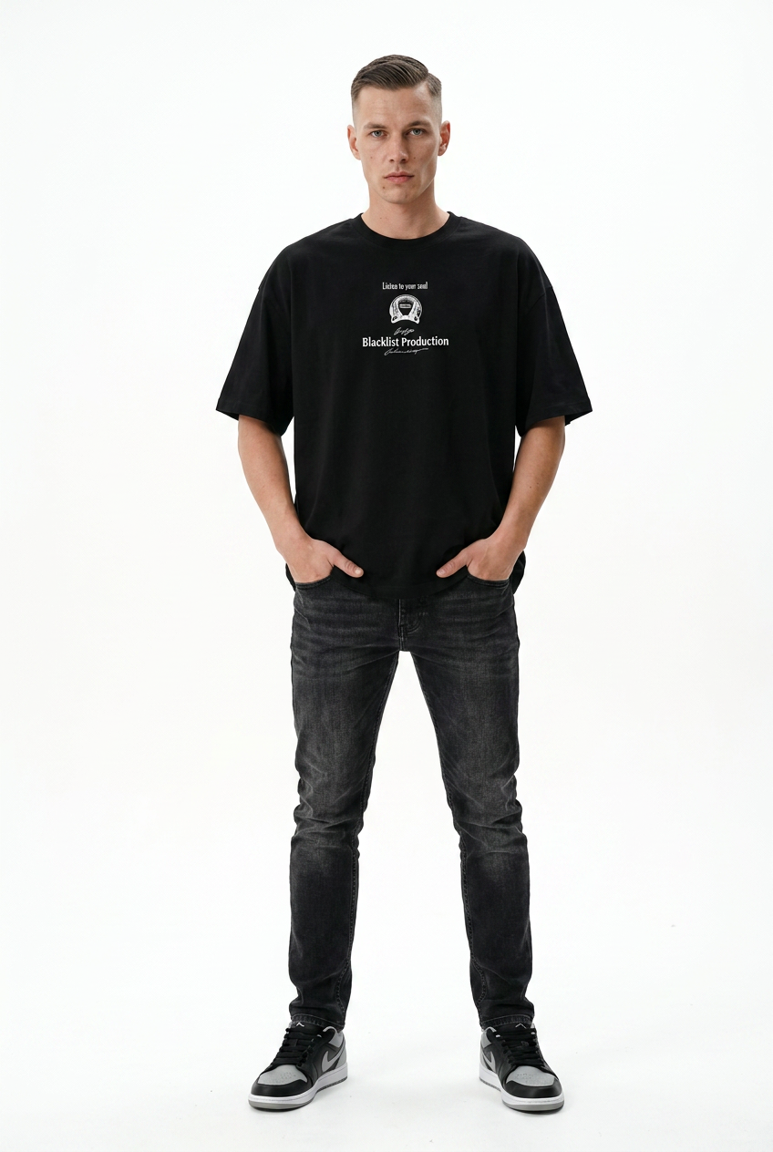 Black Relaxed Graphic Tee